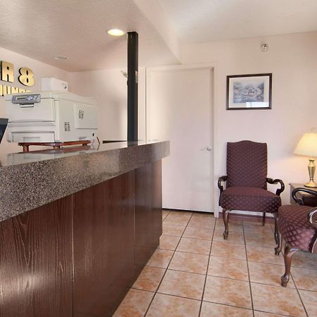 במוטל Super 8 By Wyndham Oklahoma Fairgrounds מראה פנימי תמונה